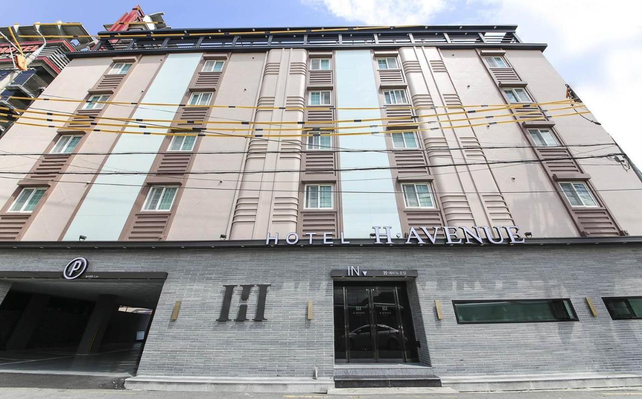 H Avenue Hotel In Gyeongju Esterno foto