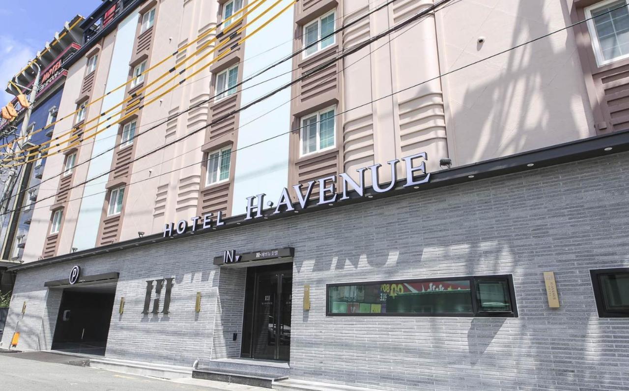 H Avenue Hotel In Gyeongju Esterno foto