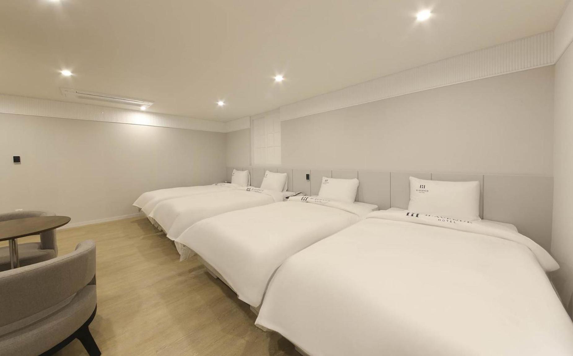 H Avenue Hotel In Gyeongju Esterno foto